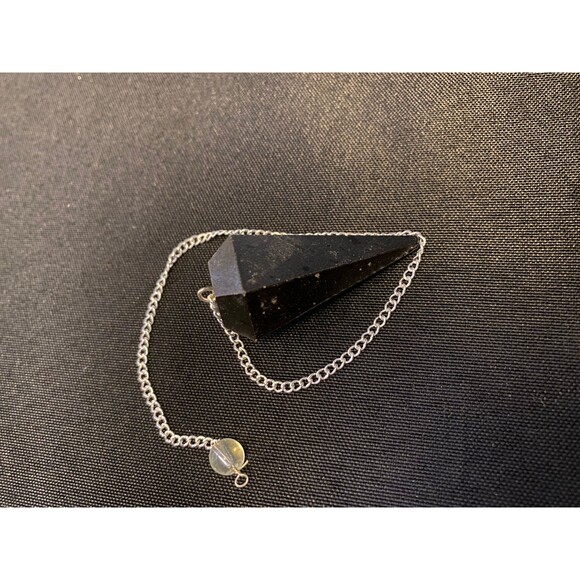 Black Tourmaline crystal pendulum on silver chain with Quartz bead - Picture 7 of 7